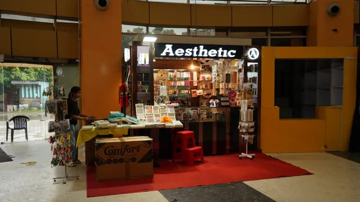 Gift and lifestyle store on the retail floor at MSX Mall, Greater Noida