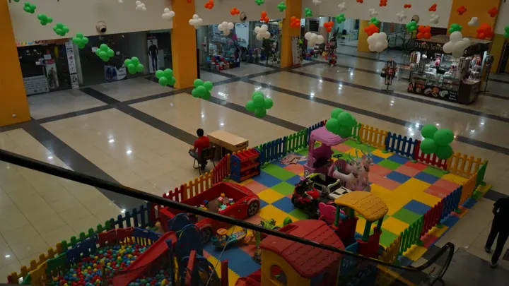 Children's soft-play zone in the atrium at MSX Mall, Greater Noida