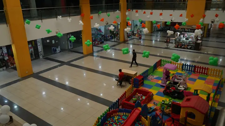 Children's soft-play zone in the atrium at MSX Mall, Greater Noida